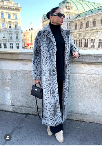Nwt designer runway style - style, faux
